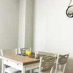 Horizon Breeze Escape C25 * Durrës